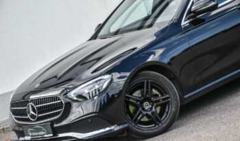 MERCEDES-BENZ Klasa E | 4×4 (stały) | Automatyczna | 195 KM | Czarny full