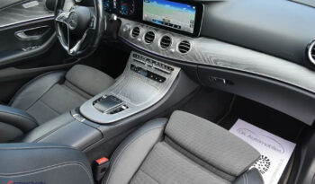 MERCEDES-BENZ Klasa E | 4×4 (stały) | Automatyczna | 195 KM | Czarny full