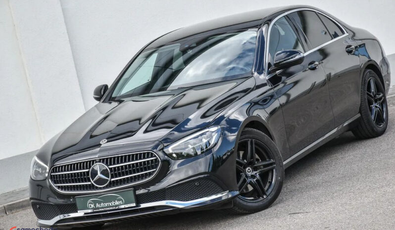 MERCEDES-BENZ Klasa E | 4×4 (stały) | Automatyczna | 195 KM | Czarny full