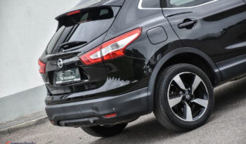 NISSAN Qashqai  | FWD (przód) | Manualna | 115 KM | Czarny full