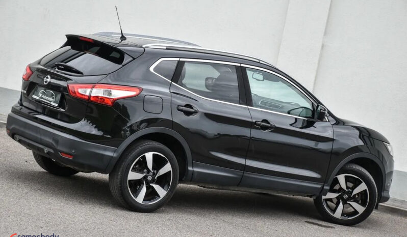 NISSAN Qashqai  | FWD (przód) | Manualna | 115 KM | Czarny full