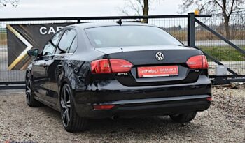 Volkswagen Jetta | FWD (przód) | Automatyczna | 105 KM | Czarny full