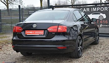 Volkswagen Jetta | FWD (przód) | Automatyczna | 105 KM | Czarny full