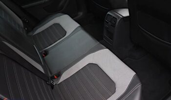 Volkswagen Jetta | FWD (przód) | Automatyczna | 105 KM | Czarny full