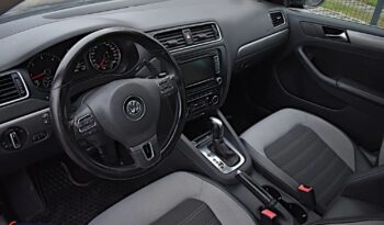 Volkswagen Jetta | FWD (przód) | Automatyczna | 105 KM | Czarny full