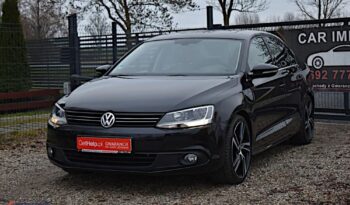 Volkswagen Jetta | FWD (przód) | Automatyczna | 105 KM | Czarny full