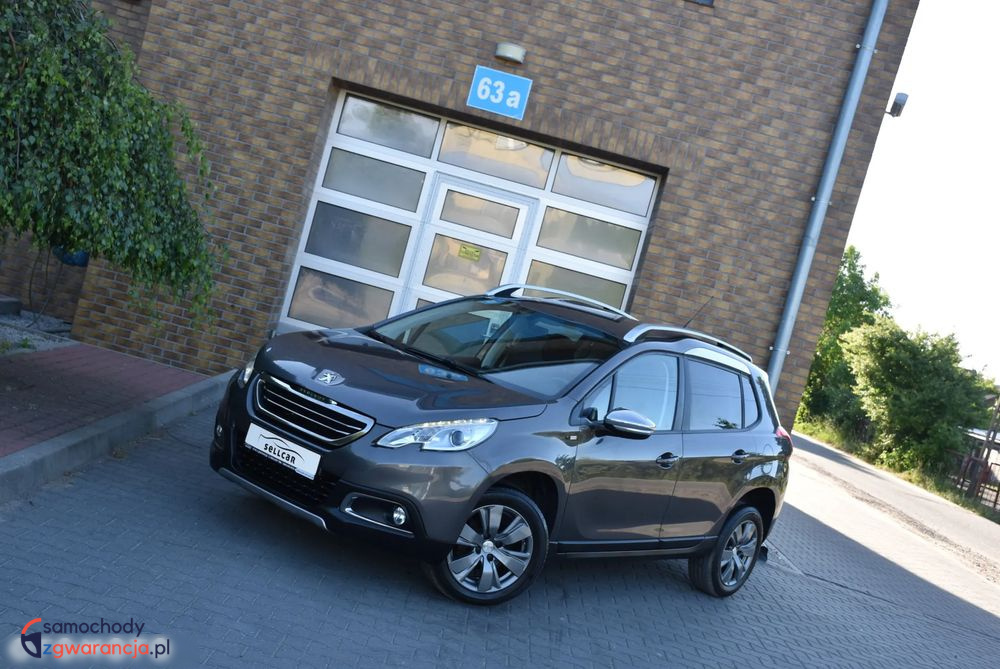 Peugeot 2008  | Fwd (Przód) | Manualna | 99 Km | Szary