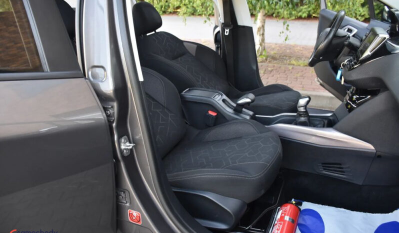 PEUGEOT 2008  | FWD (przód) | Manualna | 99 KM | Szary full