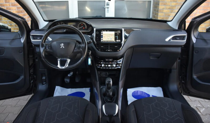 PEUGEOT 2008  | FWD (przód) | Manualna | 99 KM | Szary full