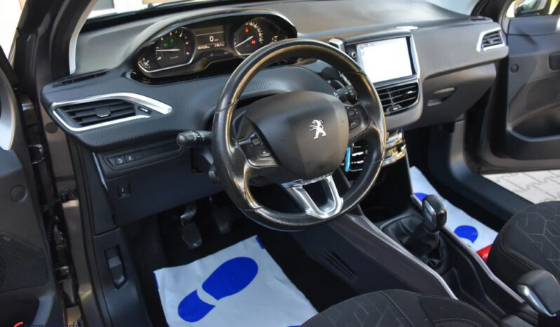 PEUGEOT 2008  | FWD (przód) | Manualna | 99 KM | Szary full