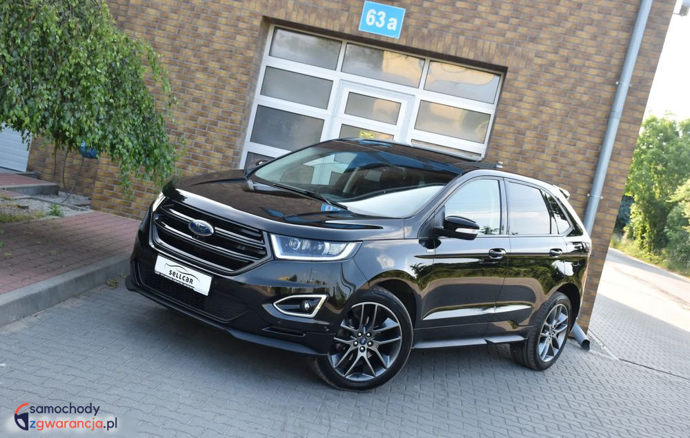 Ford Edge  | 4×4 (Stały) | Automatyczna | 210 Km | Czarny