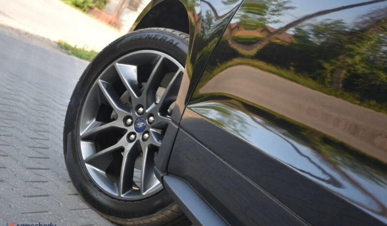 FORD EDGE  | 4×4 (stały) | Automatyczna | 210 KM | Czarny full