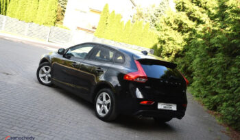 VOLVO V40  | FWD (przód) | Manualna | 150 KM | Czarny full