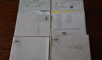 VOLVO V40  | FWD (przód) | Manualna | 150 KM | Czarny full