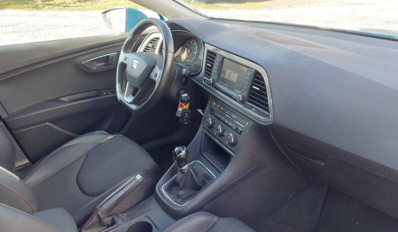 SEAT Leon  | 2015 | 150 KM | 1395cm3 | Niebieski full