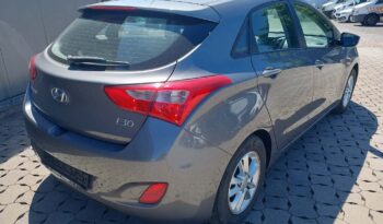 HYUNDAI I30  | 2015 | 99 KM | 1400cm3 | Szary full