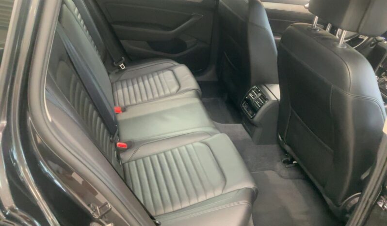 VOLKSWAGEN Passat  | 2018 | 150 KM | 1968cm3 | Szary full