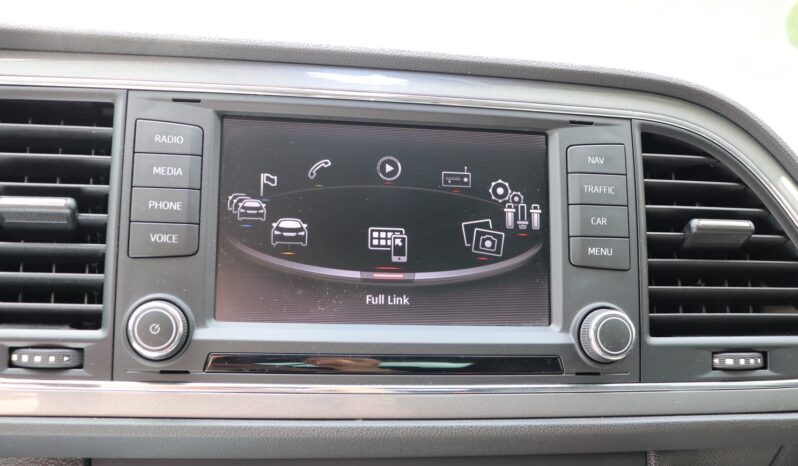 SEAT Leon  | 2015 | 150 KM | 1395cm3 | Niebieski full