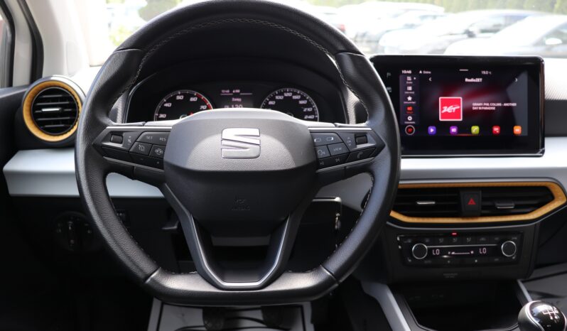 SEAT Arona  | 2021 | 95 KM | 999cm3 | Biały full