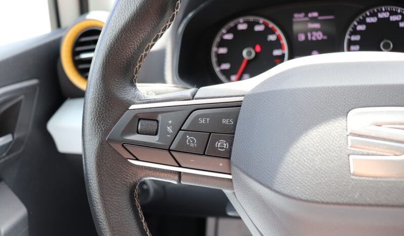 SEAT Arona  | 2021 | 95 KM | 999cm3 | Biały full