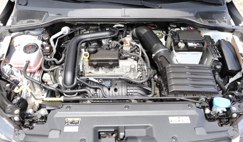 SEAT Arona  | 2021 | 95 KM | 999cm3 | Biały full
