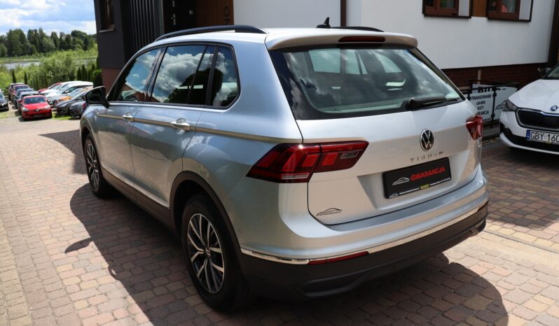 VOLKSWAGEN Tiguan  | 2021 | 150 KM | 1968cm3 | Srebrny full