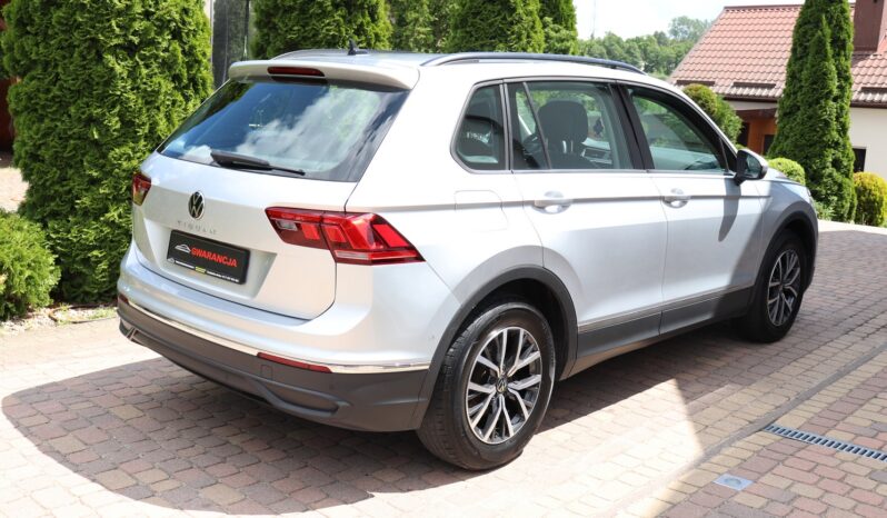 VOLKSWAGEN Tiguan  | 2021 | 150 KM | 1968cm3 | Srebrny full