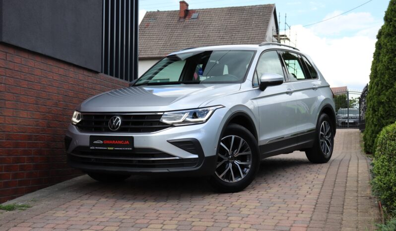 Volkswagen Tiguan  | 2021 | 150 Km | 1968Cm3 | Srebrny