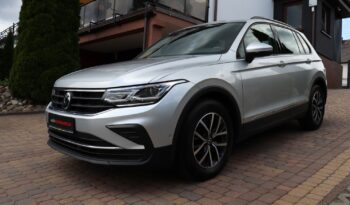 VOLKSWAGEN Tiguan  | 2021 | 150 KM | 1968cm3 | Srebrny full