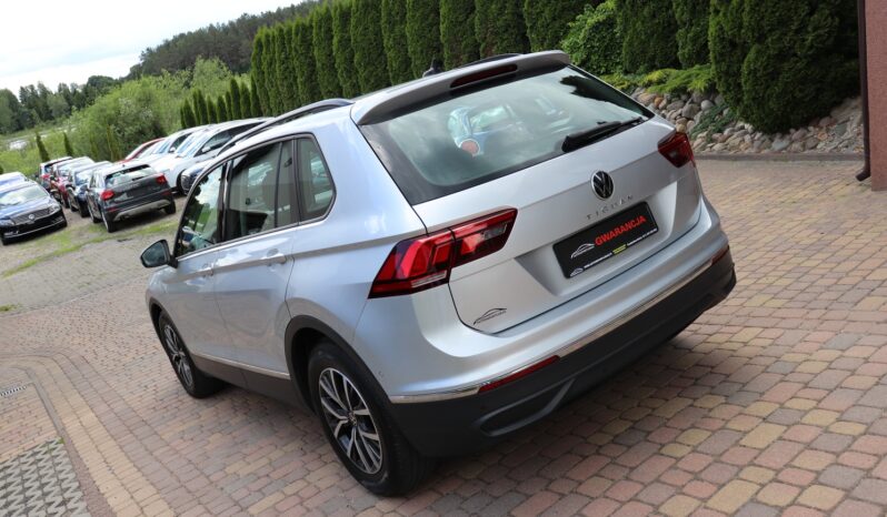 VOLKSWAGEN Tiguan  | 2021 | 150 KM | 1968cm3 | Srebrny full