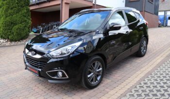 HYUNDAI ix35  | 2015 | 115 KM | 1685cm3 | Czarny full