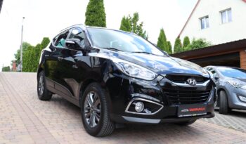 HYUNDAI ix35  | 2015 | 115 KM | 1685cm3 | Czarny full