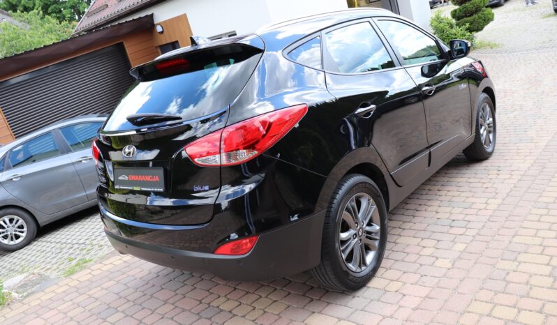 HYUNDAI ix35  | 2015 | 115 KM | 1685cm3 | Czarny full