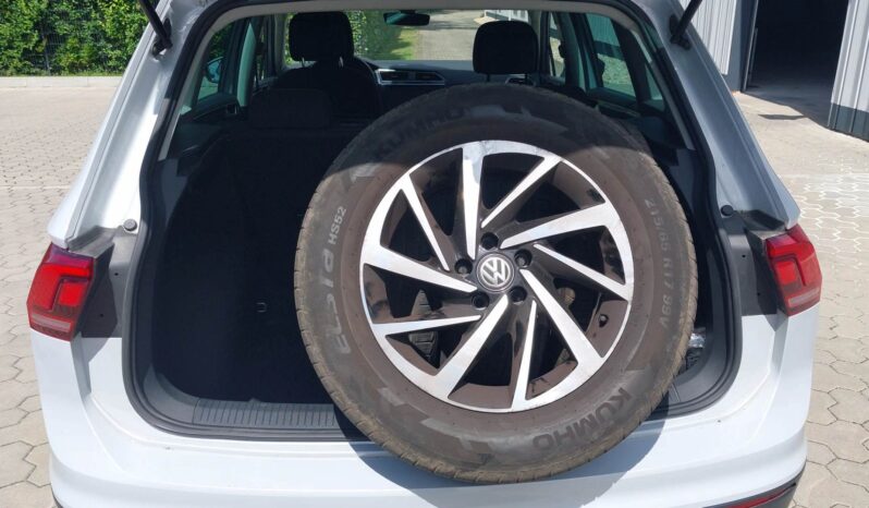 VOLKSWAGEN Tiguan  | 2018 | 150 KM | 1968cm3 | Biały full