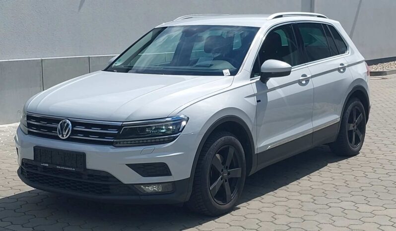 Volkswagen Tiguan  | 2018 | 150 Km | 1968Cm3 | Biały