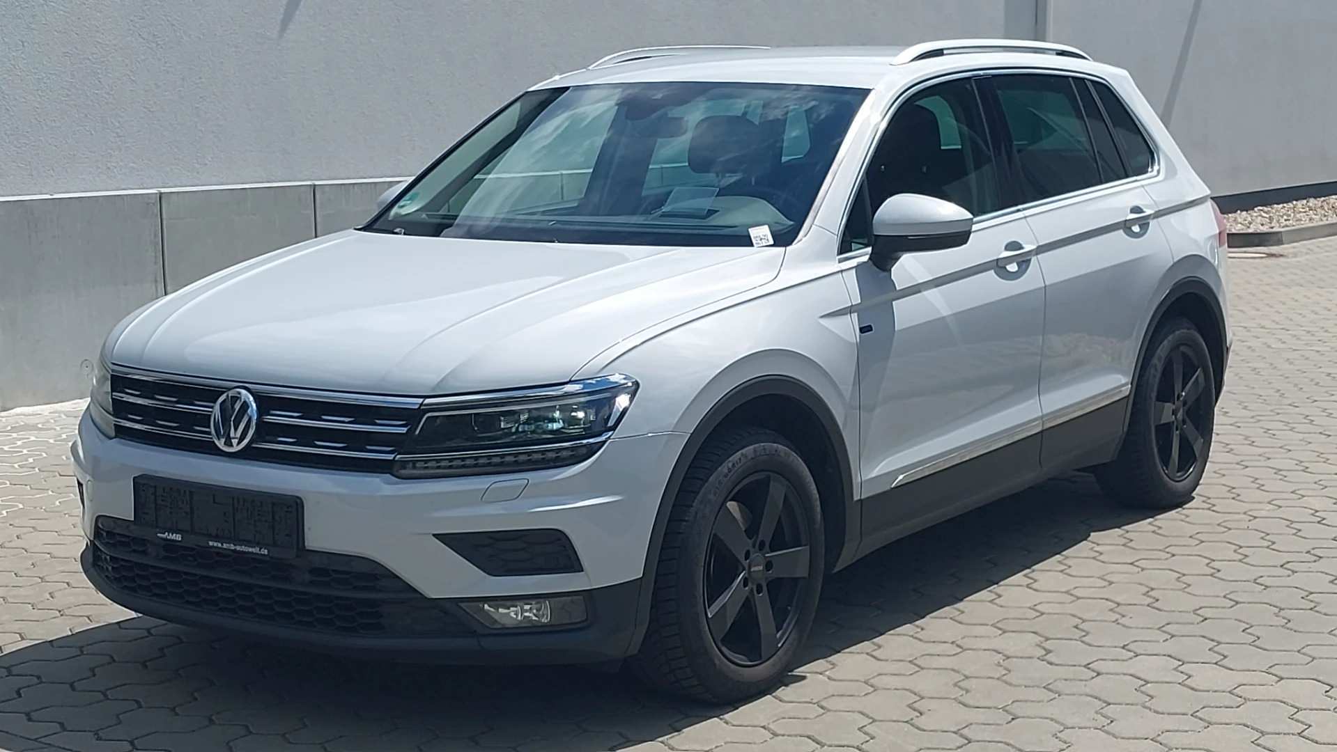 Volkswagen Tiguan  | 2018 | 150 Km | 1968Cm3 | Biały