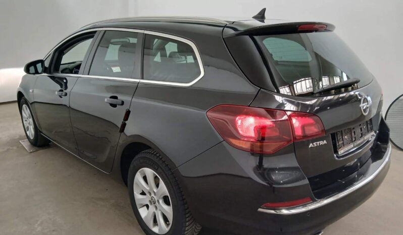 OPEL Astra | 2015 | 140 KM | 1400cm3 | Czarny full