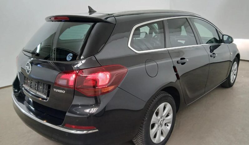 OPEL Astra | 2015 | 140 KM | 1400cm3 | Czarny full