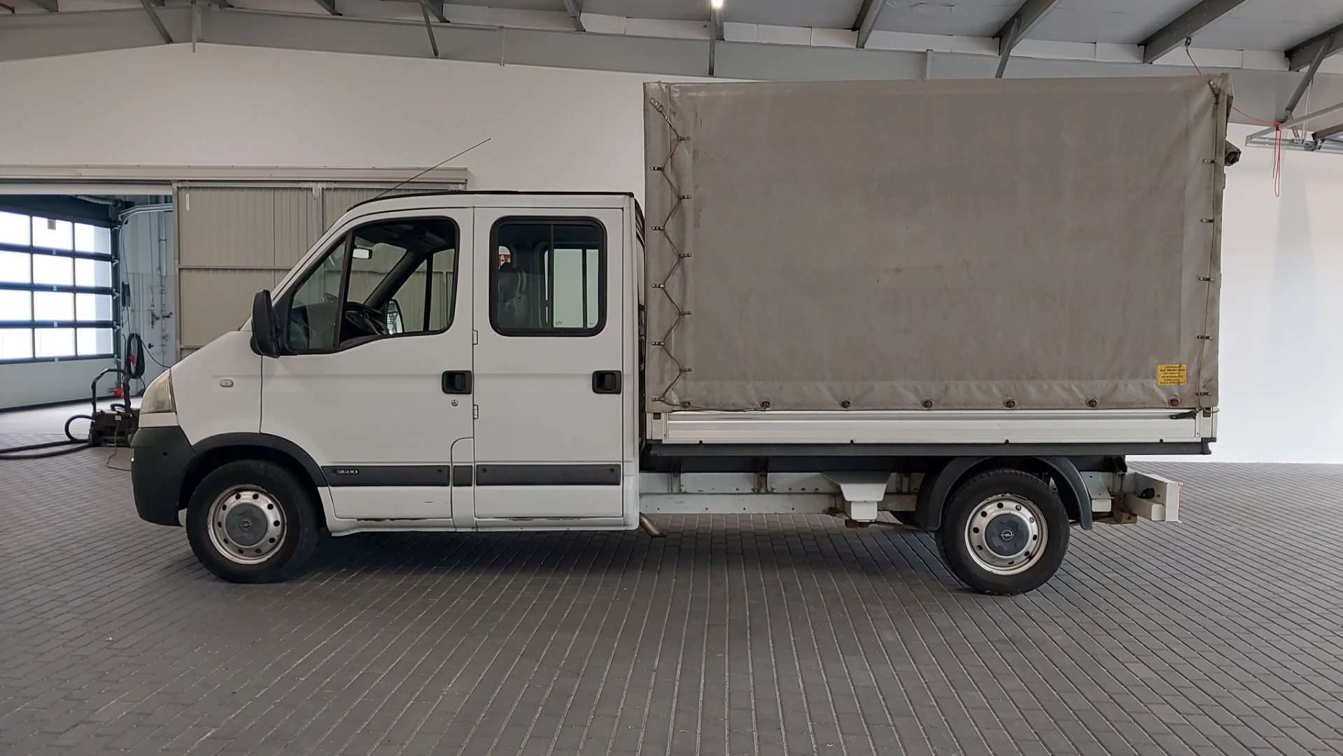 Opel Movano | 2010 | 101 Km | 2500Cm3 | Biały