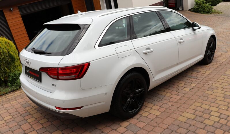 AUDI A4 Avant | 2017 | 150 KM | 1968cm3 | Biały full