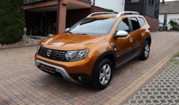 DACIA Duster  | 2018 | 114 KM | 1598cm3 | Pomarańczowy full
