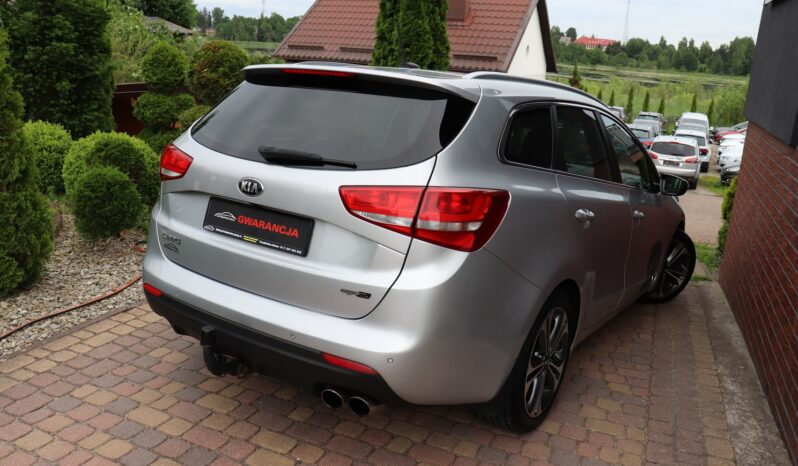 KIA Ceed  | 2015 | 136 KM | 1582cm3 | Srebrny full