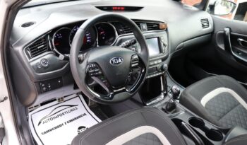 KIA Ceed  | 2015 | 136 KM | 1582cm3 | Srebrny full