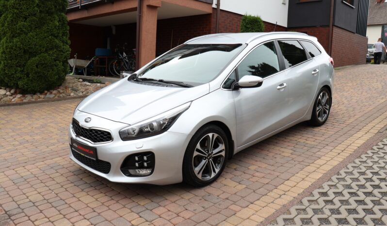 KIA Ceed  | 2015 | 136 KM | 1582cm3 | Srebrny full