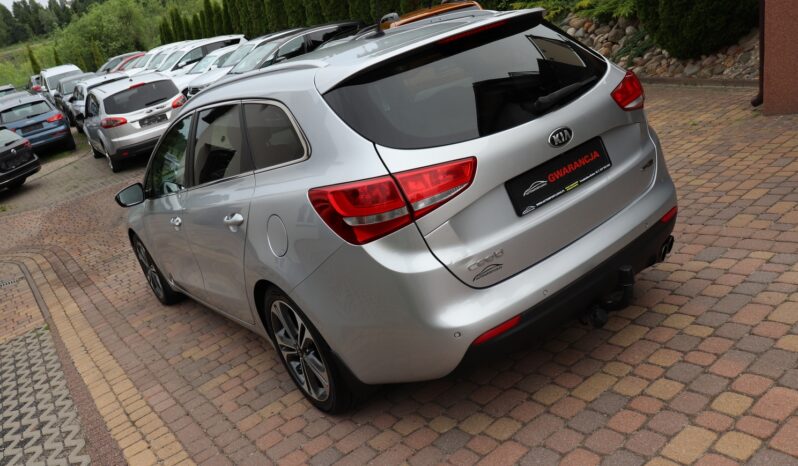 KIA Ceed  | 2015 | 136 KM | 1582cm3 | Srebrny full