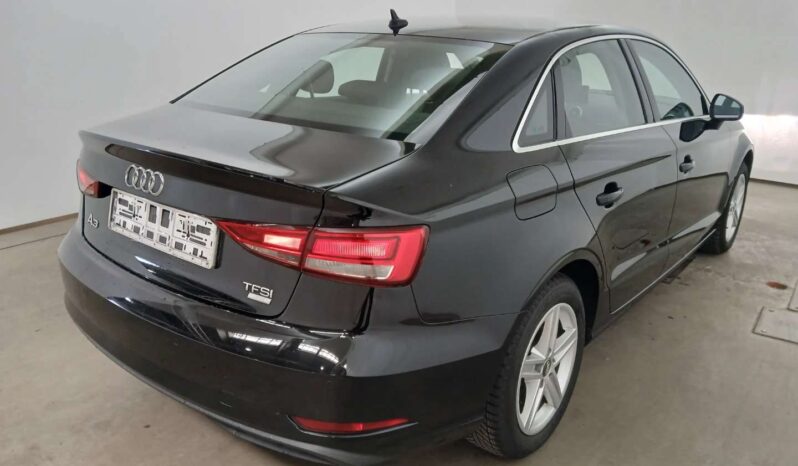 AUDI A3  | 2017 | 150 KM | 1395cm3 | Czarny full
