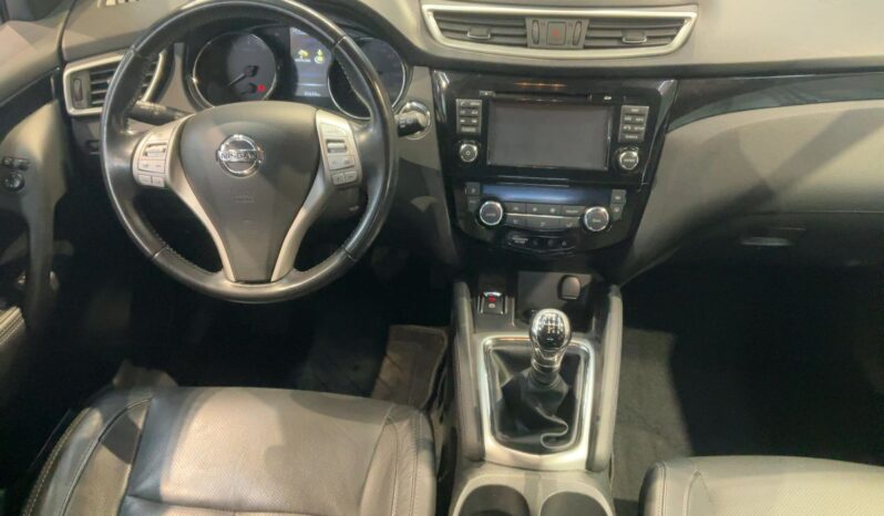 NISSAN Qashqai  | 2017 | 163 KM | 1618cm3 | Szary full