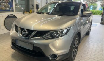 Nissan Qashqai  | 2017 | 163 Km | 1618Cm3 | Szary
