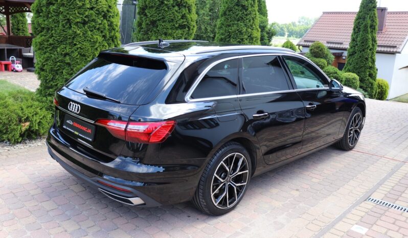AUDI A4 Avant | 2022 | 163 KM | 1968cm3 | Czarny full