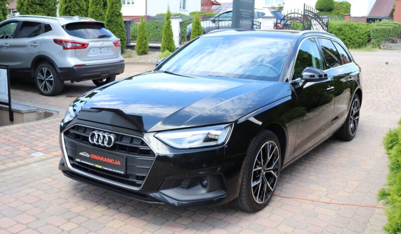 AUDI A4 Avant | 2022 | 163 KM | 1968cm3 | Czarny full